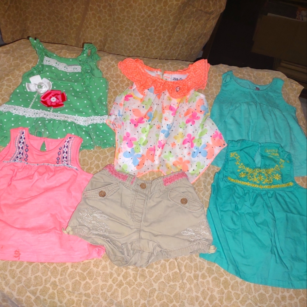 Infant girls 6-9 month clothing LOT